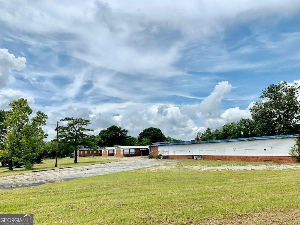 Property Image for 2740 Millerfield Road