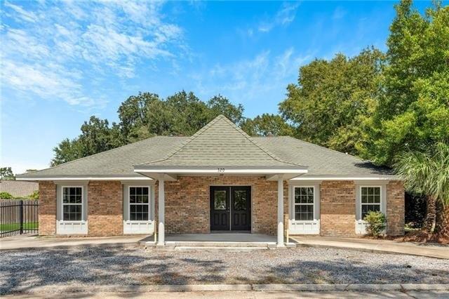 Property Image for 320 NORTH Boulevard