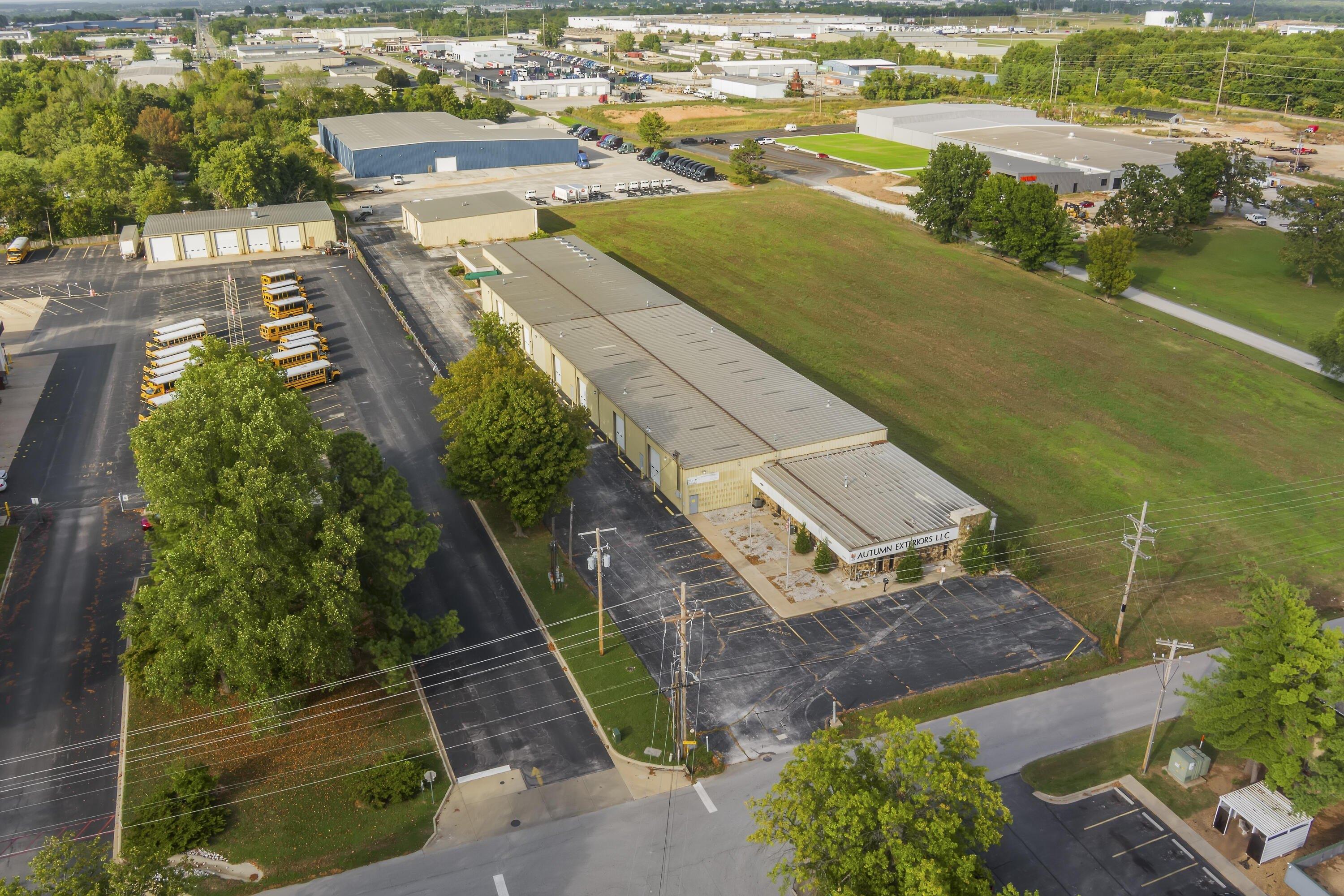 Property Image for 3001 E Pythian Street