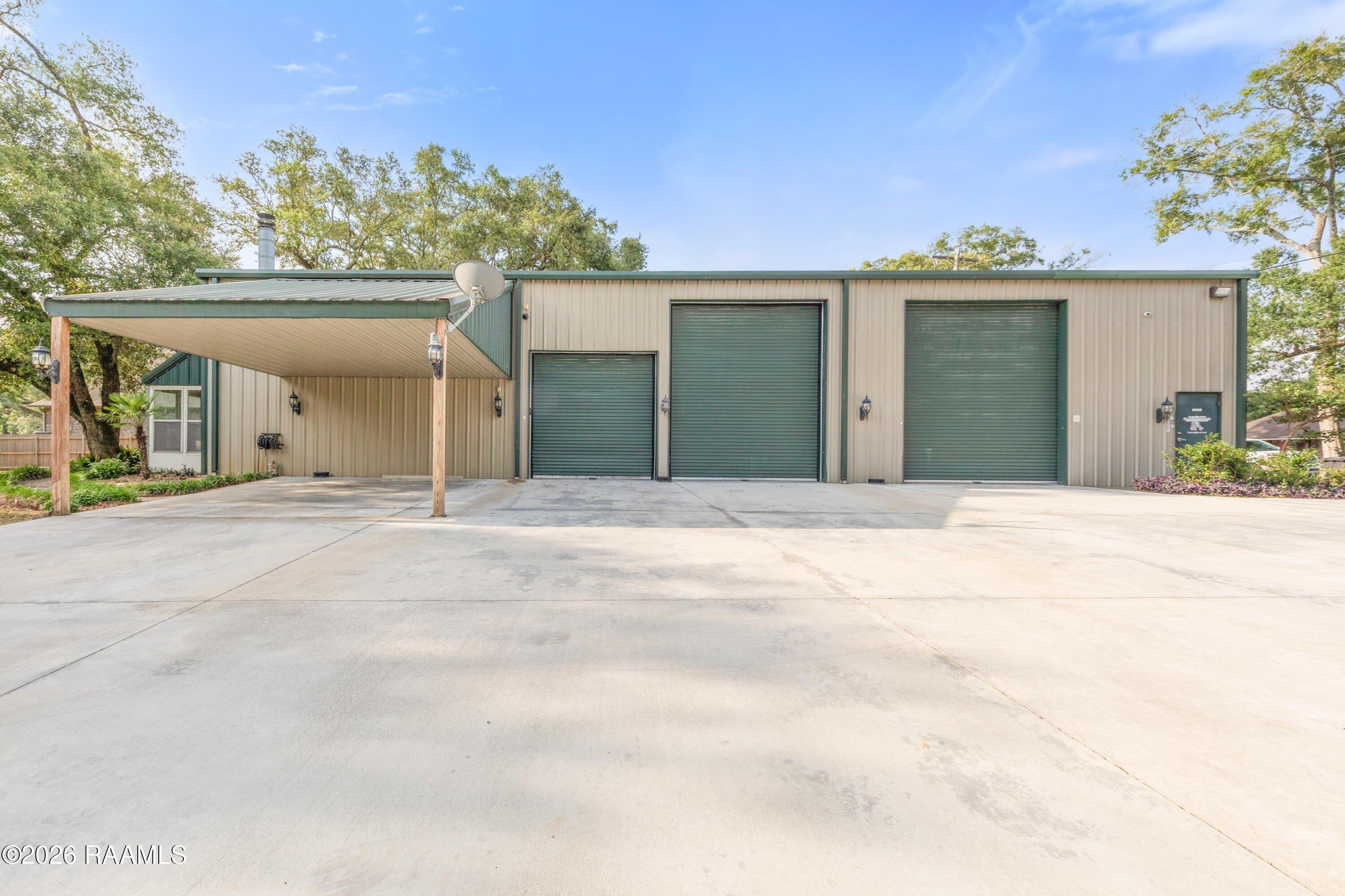 Property Image for 4517 Woodlawn Road