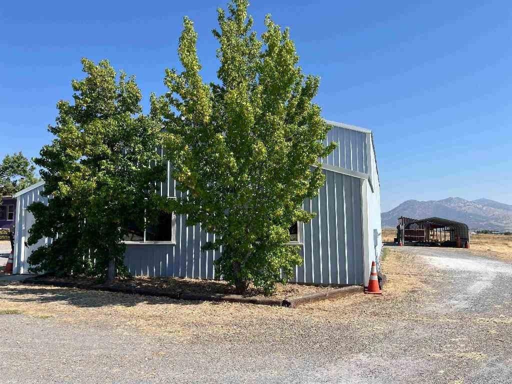 Property Image for 1124 N Foothill Dr