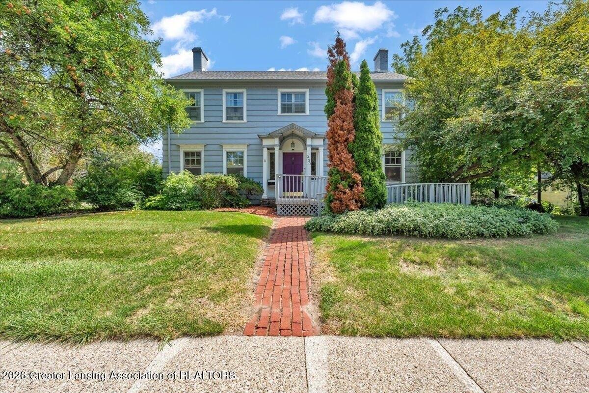 Property Image for 230 N Sycamore Street