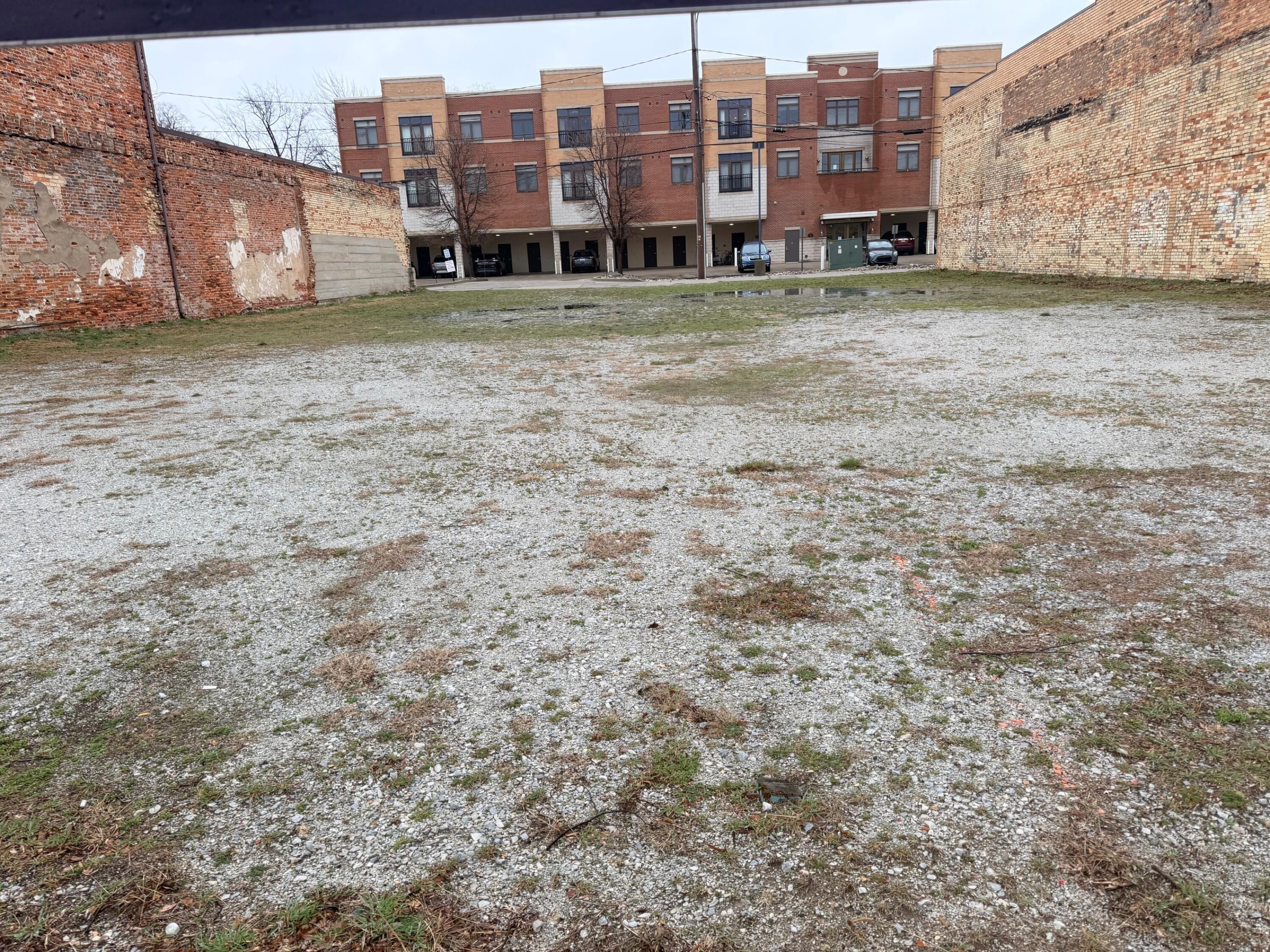 Property Image for 593 W Western Avenue