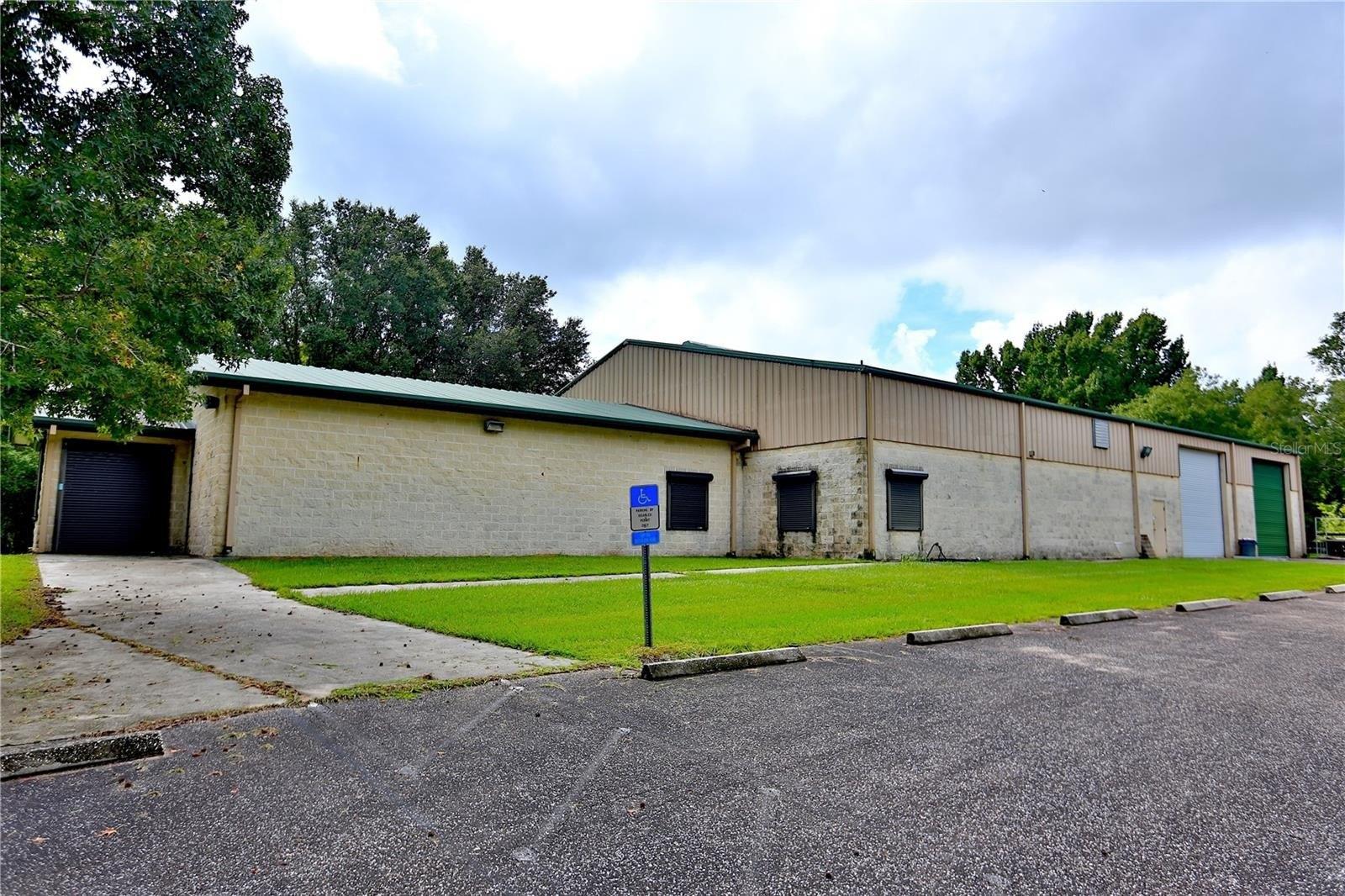 Property Image for 21930 & 21890 Ne Highway 27