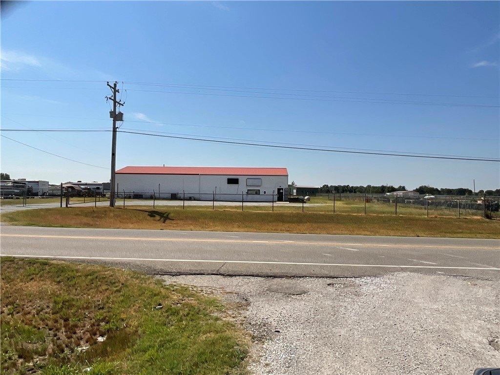 Property Image for 64571 E 290 Road