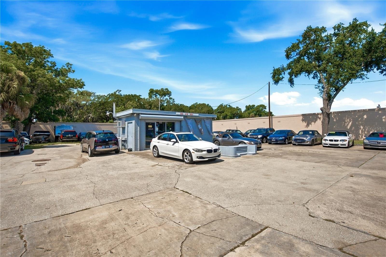 Property Image for 364 N NOVA Road