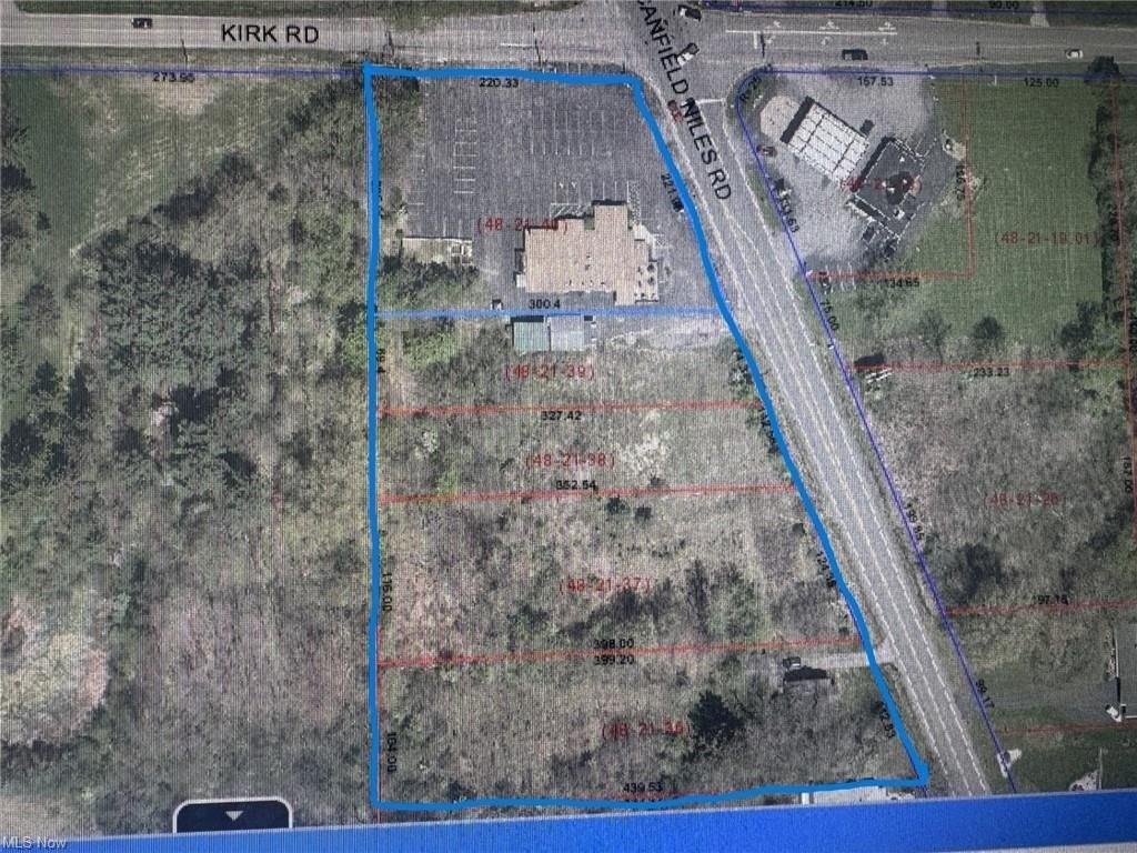 Property Image for 3104 S Canfield Niles Rd, Youngstown, OH 44515