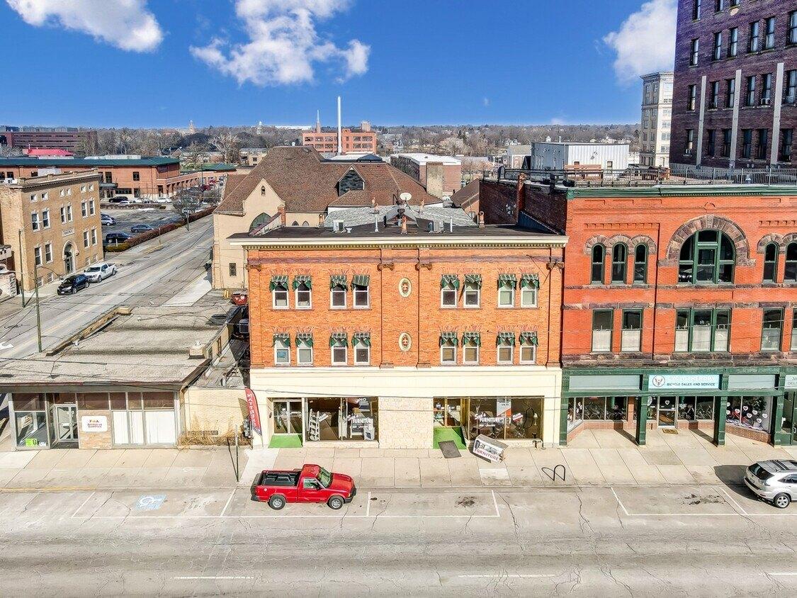 Property Image for 42 W High St, Springfield, OH 45502