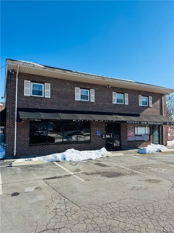 Property Image for 1690 W Shore Road