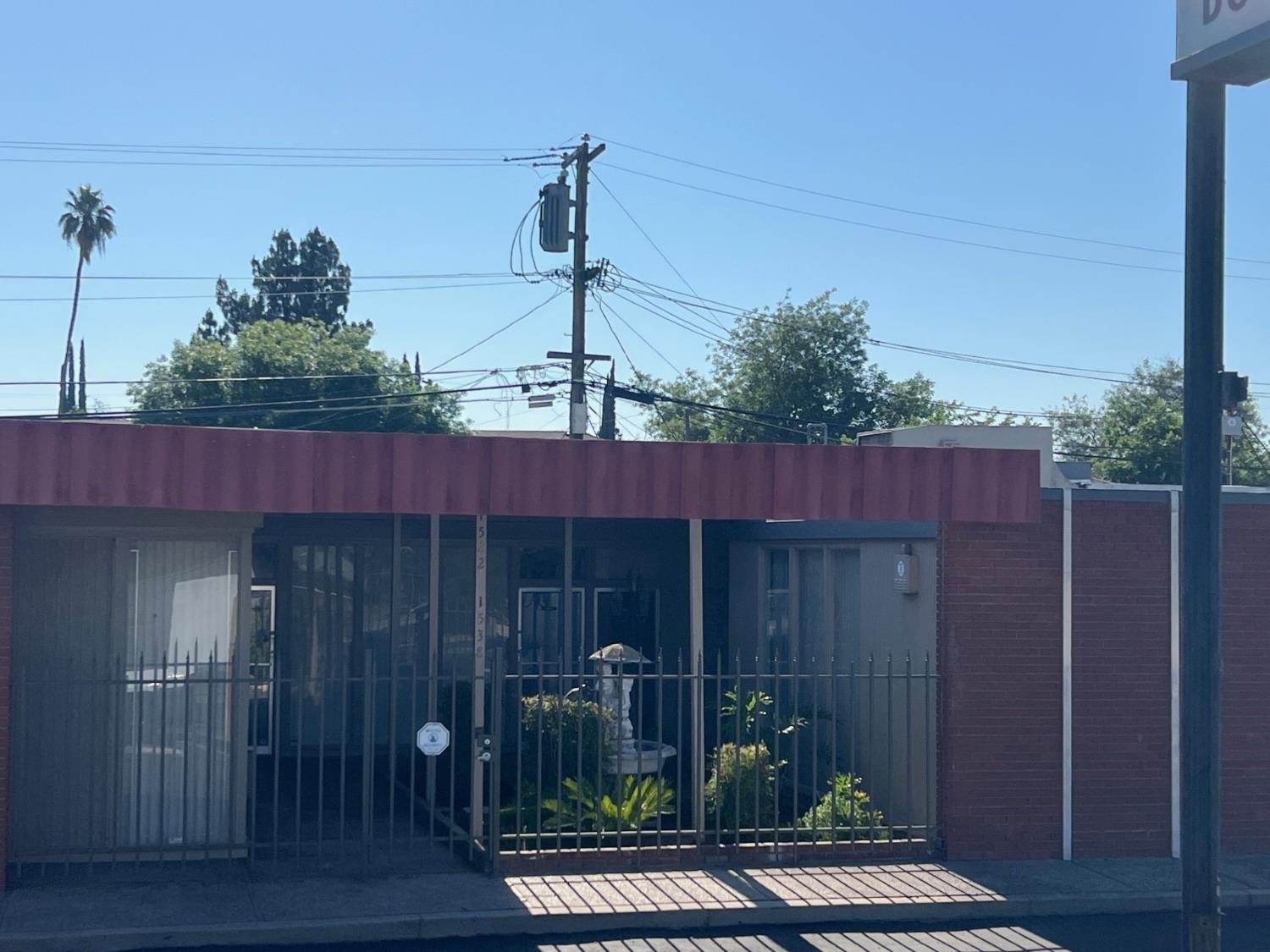 Property Image for 1524 N West Avenue