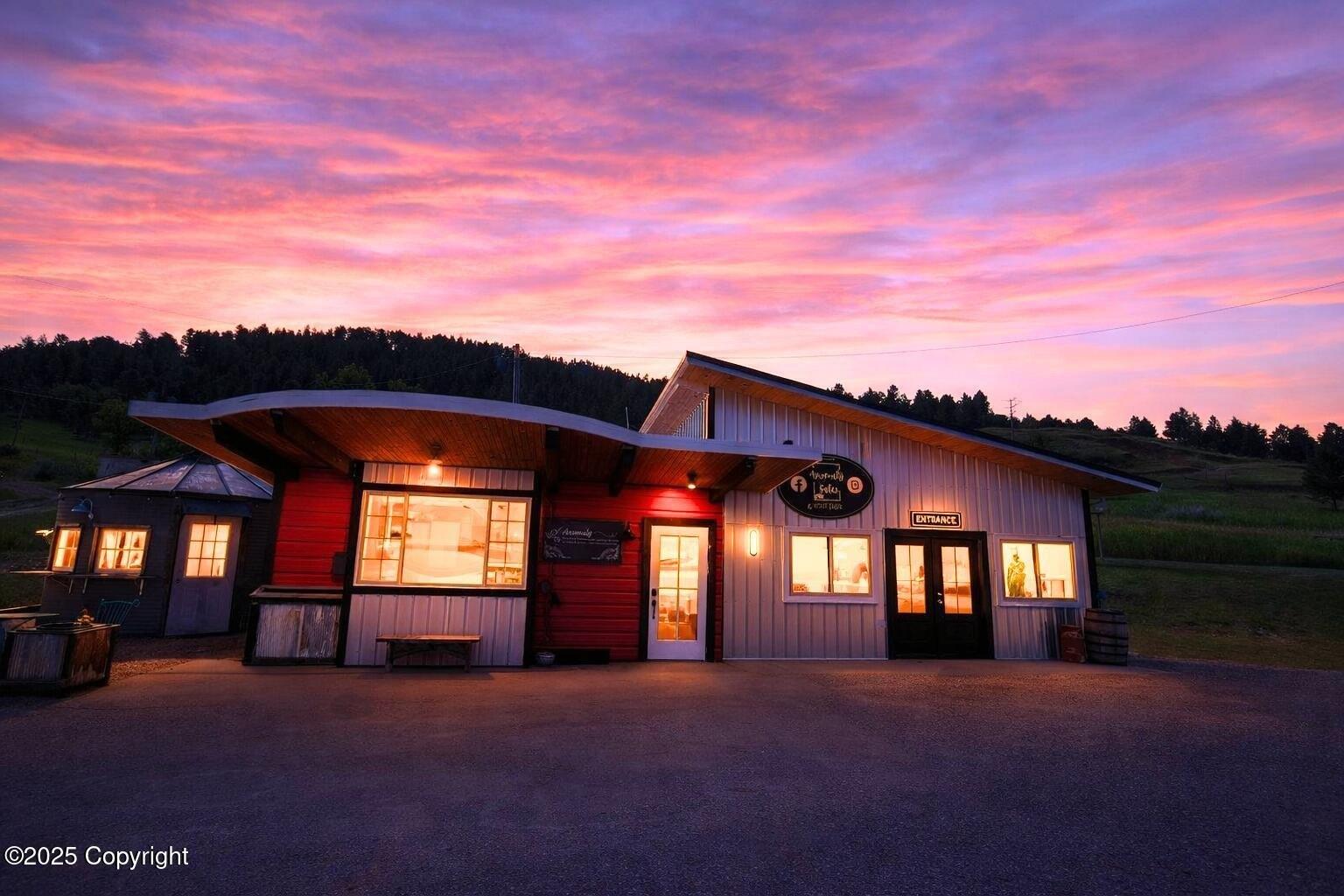 Property Image for 330 Us-14 W