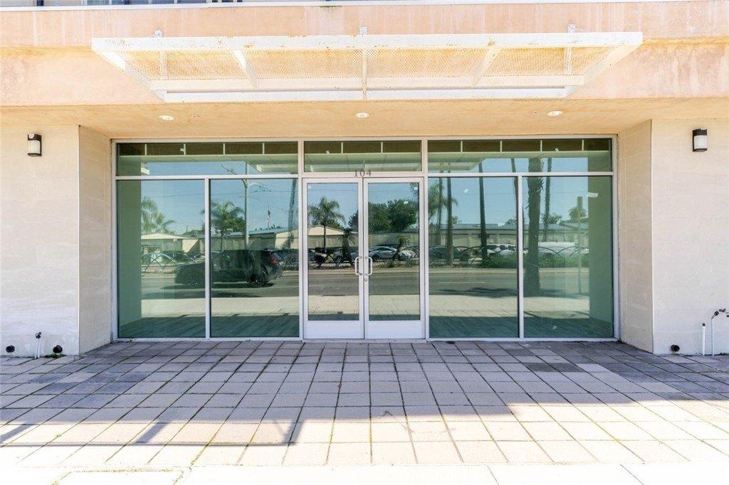 Property Image for 1598 Long Beach Boulevard