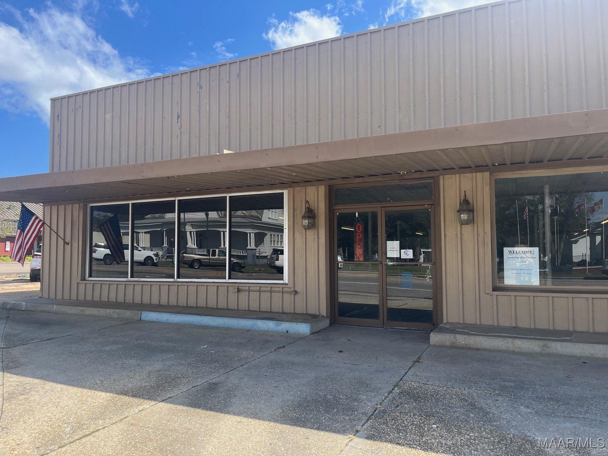 Property Image for 159 S Main Street