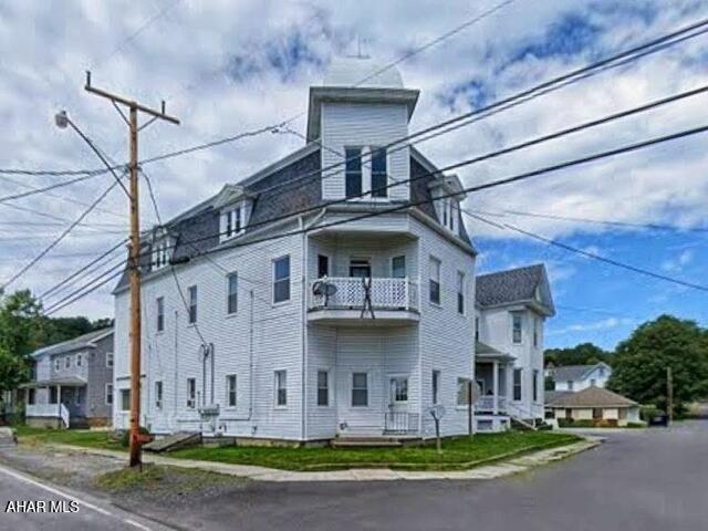 Property Image for 218 Heritage Road