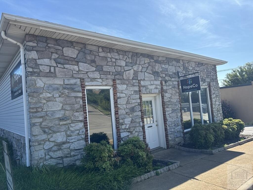 Property Image for 811 Brookdale Street