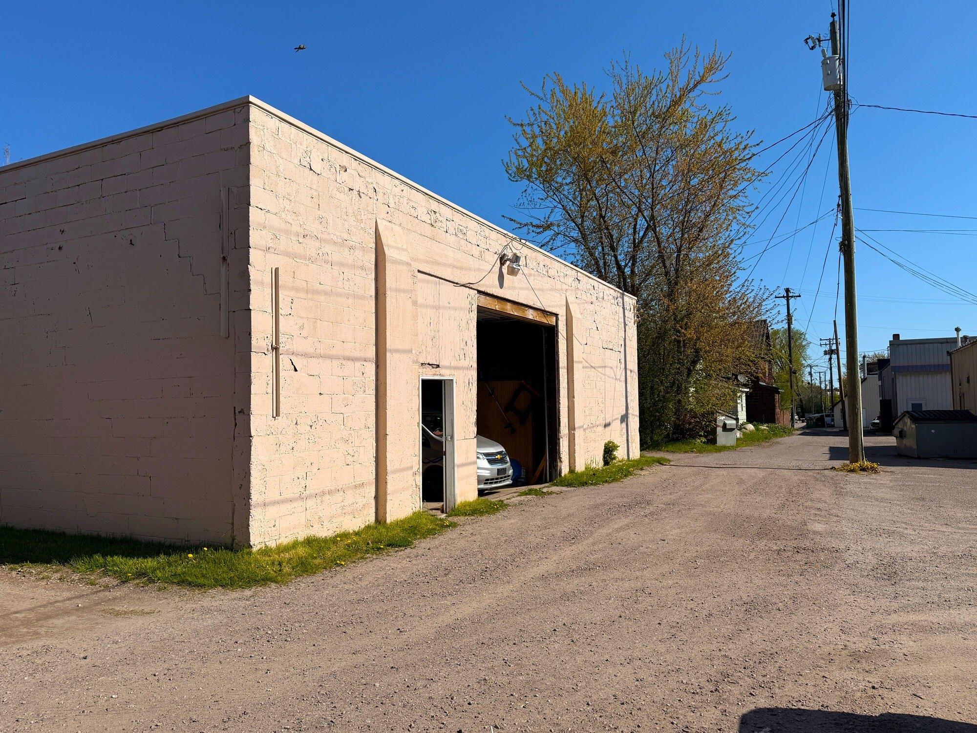 Property Image for 915 Brown St