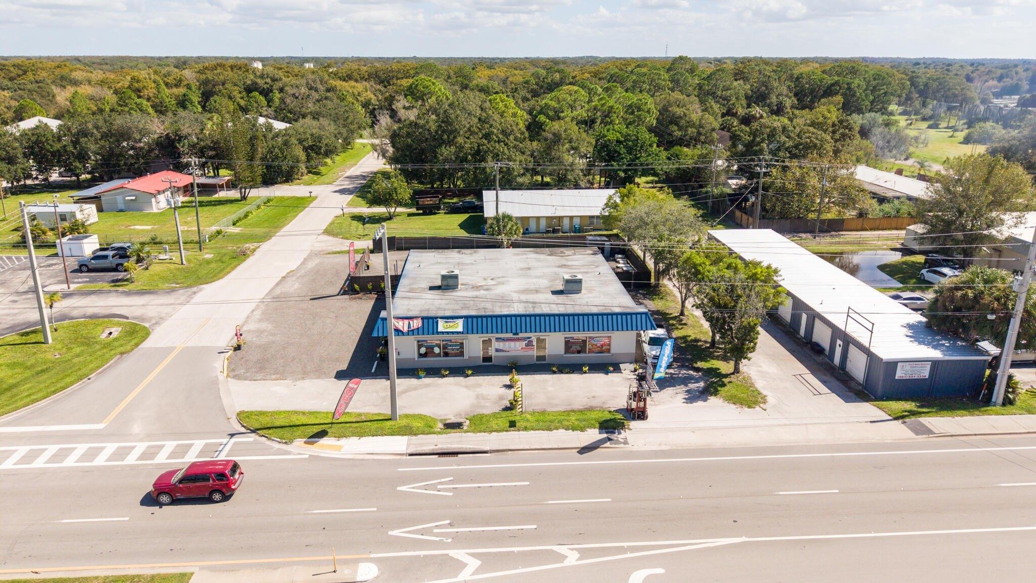 Property Image for 1020 N PARROTT Avenue