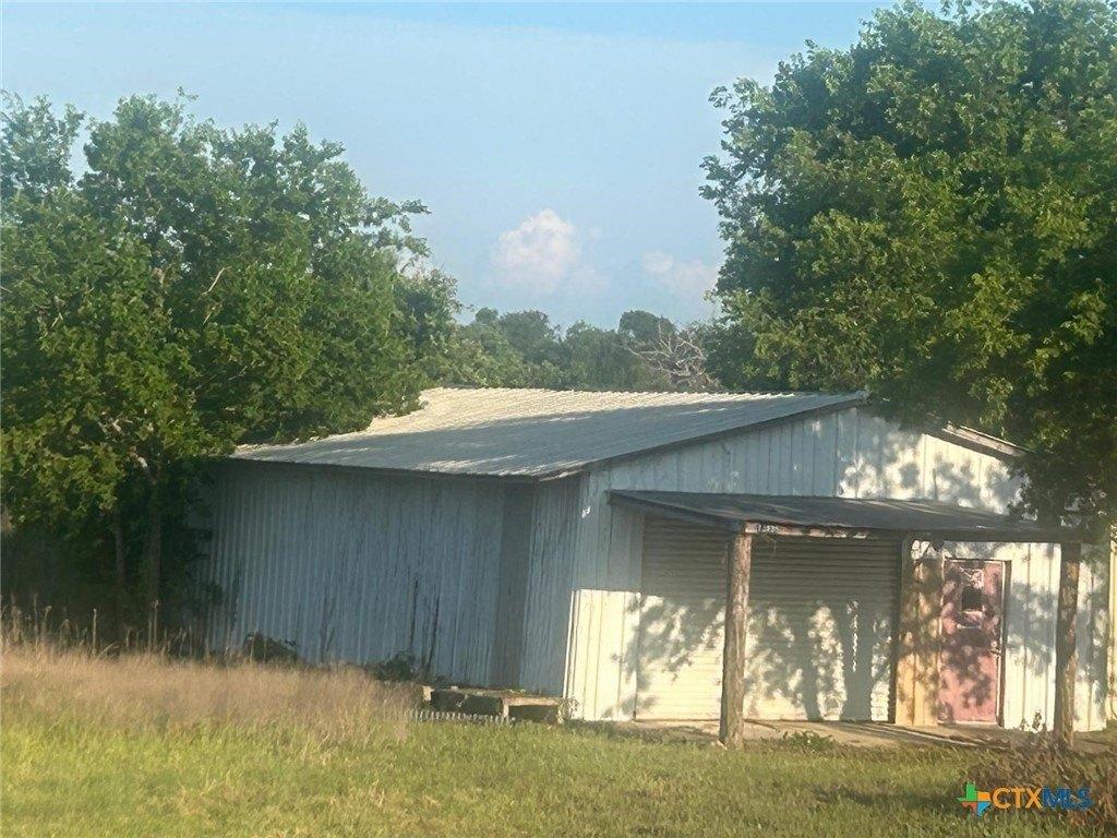 Property Image for 13495 N Interstate Hwy 35