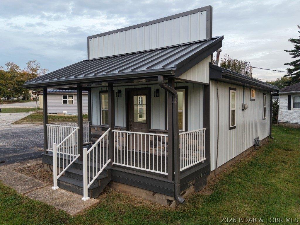 Property Image for 502 North Highway 5