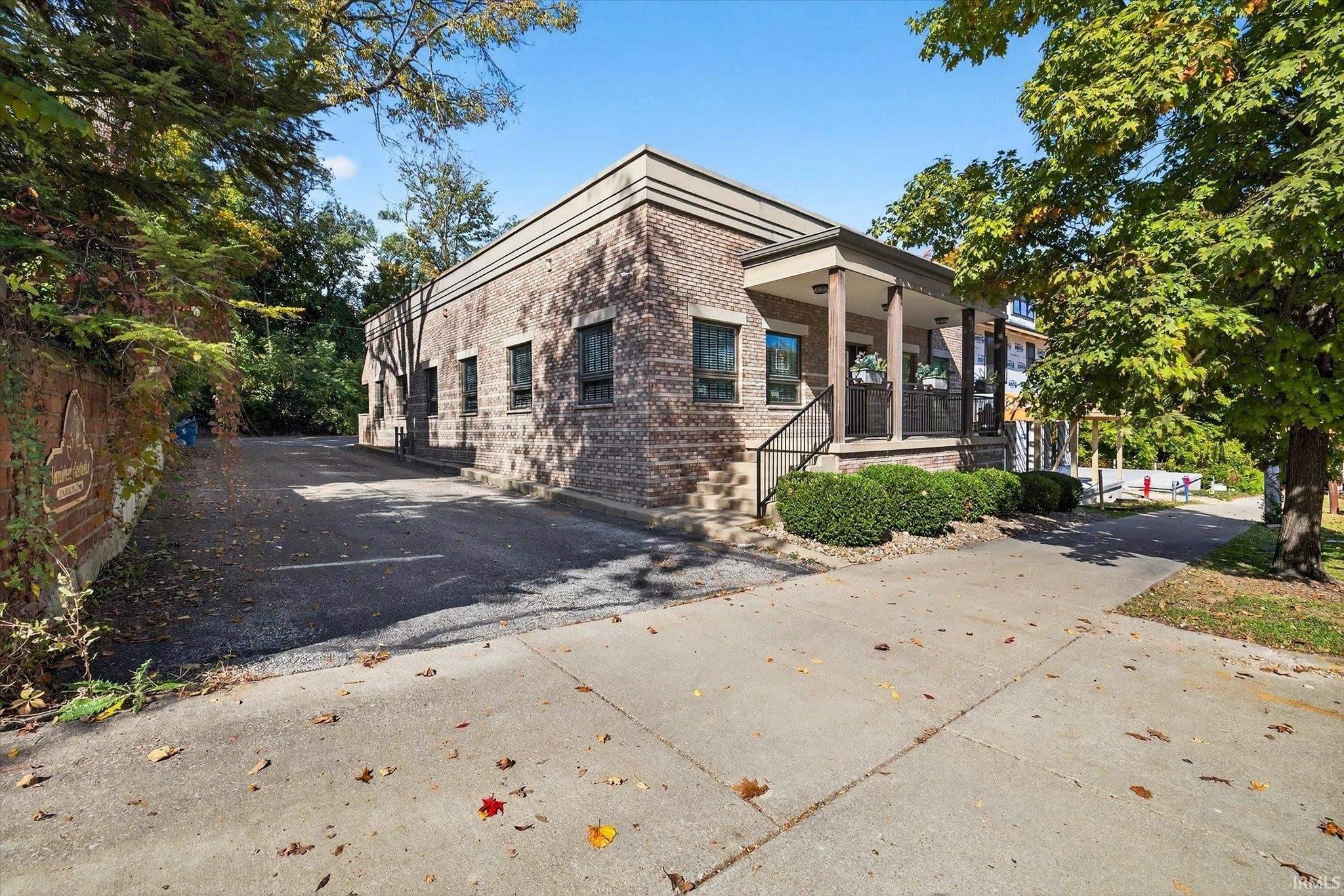 Property Image for 807 N College Avenue
