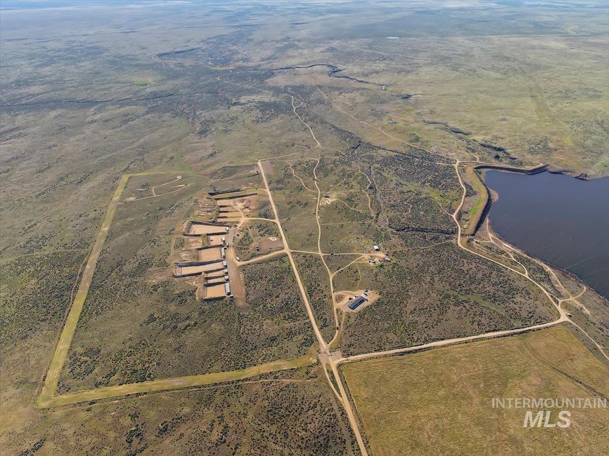 Property Image for 14000 E Double Tapp Ln.