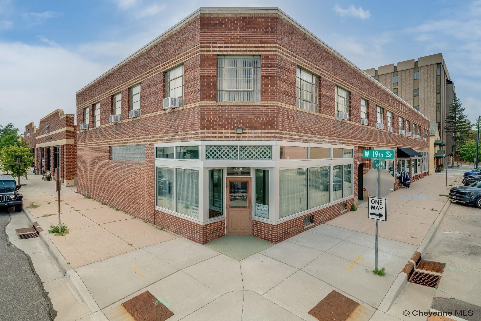 Property Image for 1904 Thomes Ave 204
