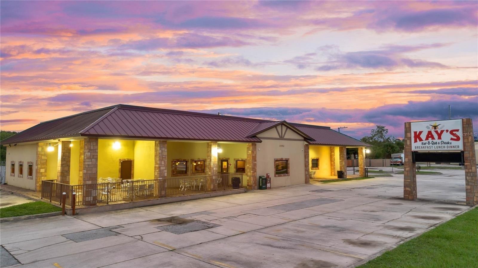 Property Image for 1552 W King Street