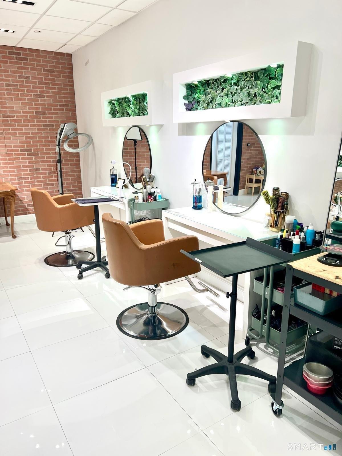 Property Image for 100 Greyrock Place