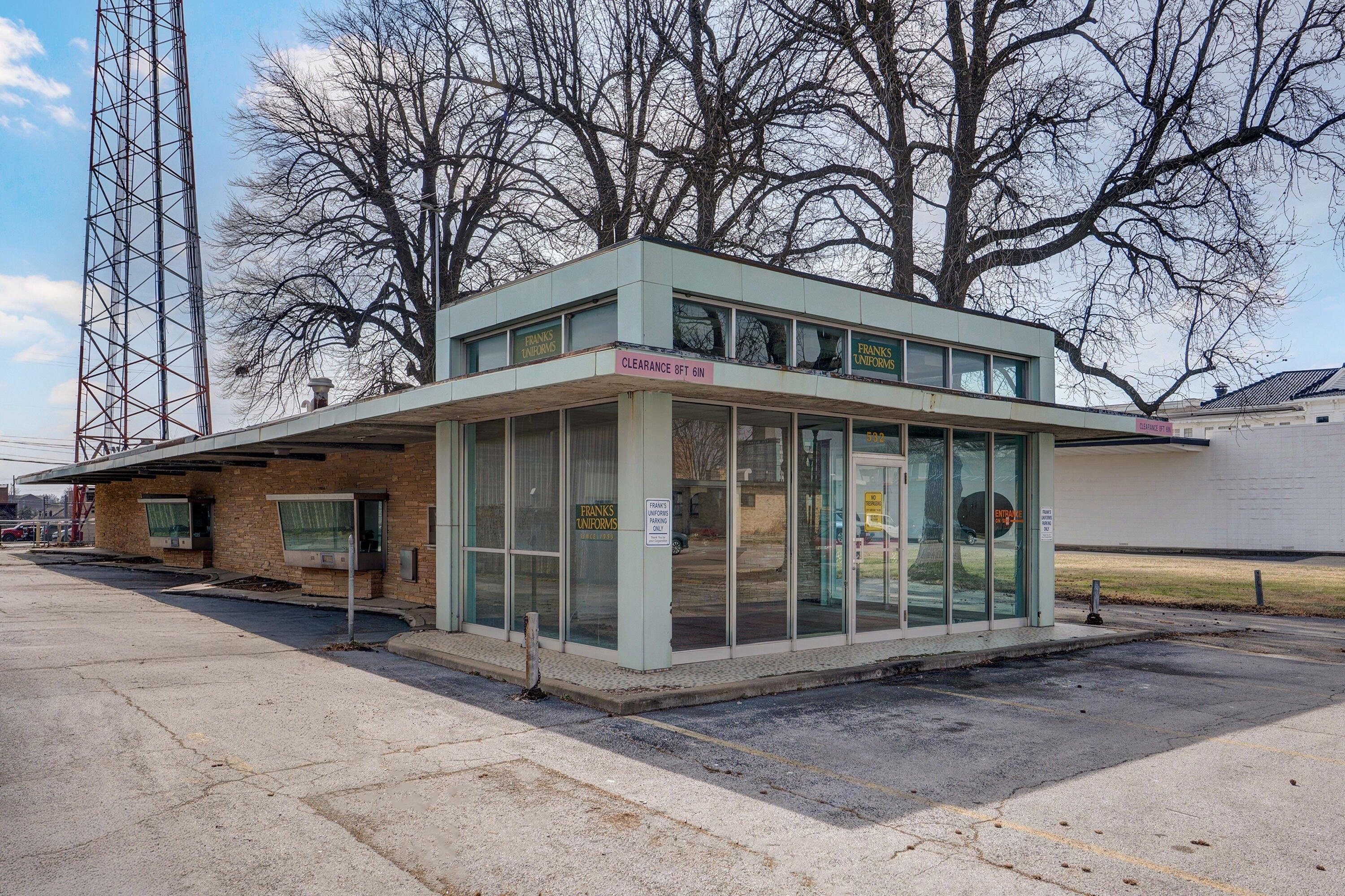 Property Image for 532 E Walnut Street