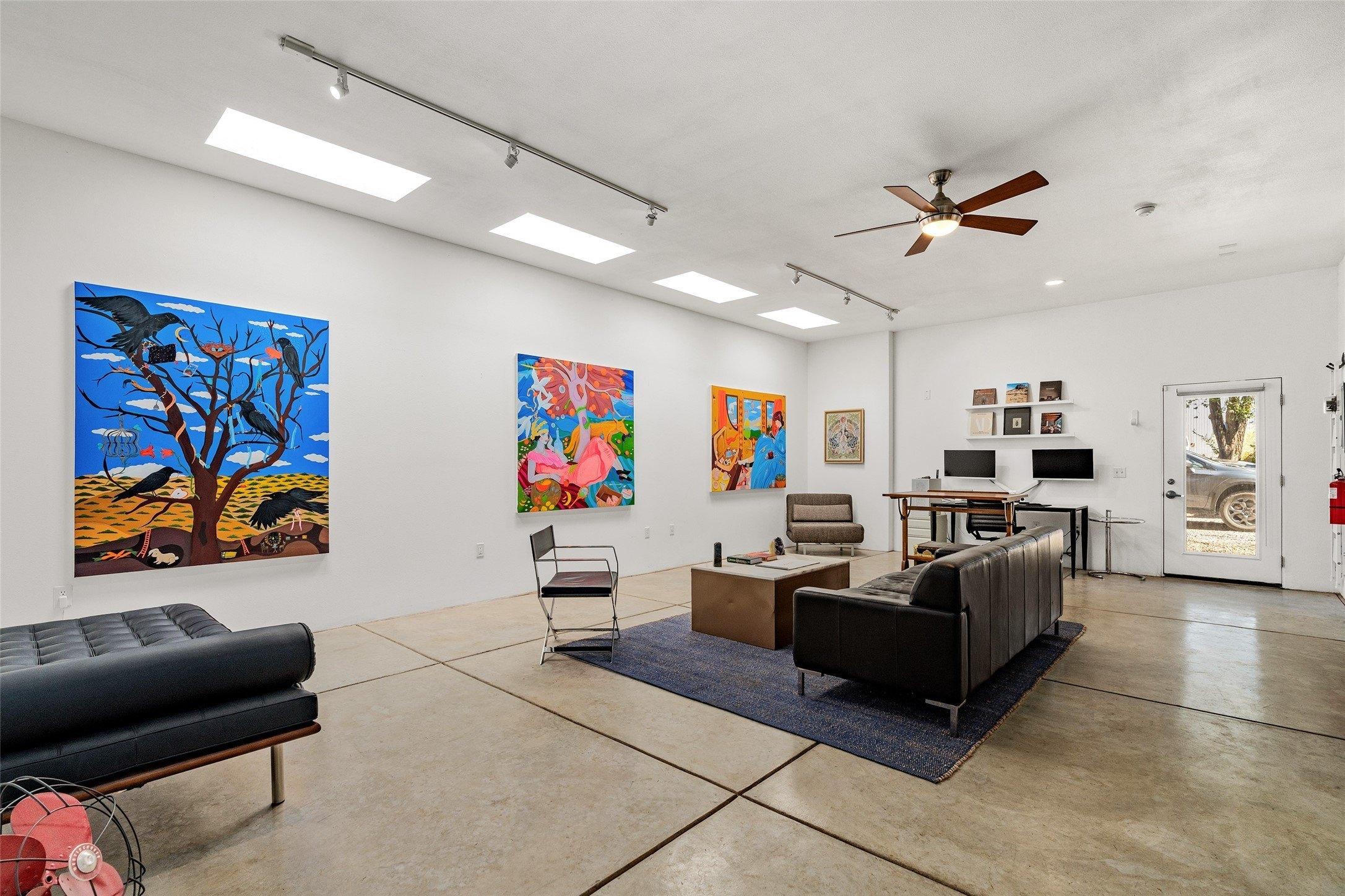 Property Image for 931 Shoofly K