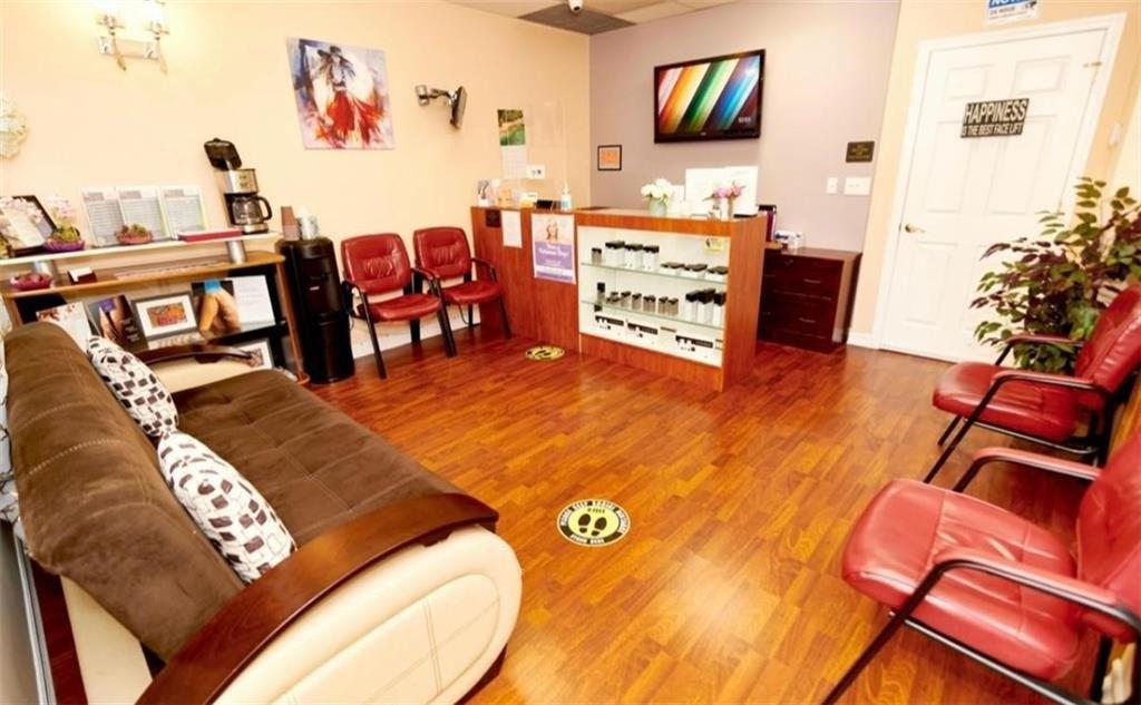 Property Image for 162 Brighton 11th Street 2
