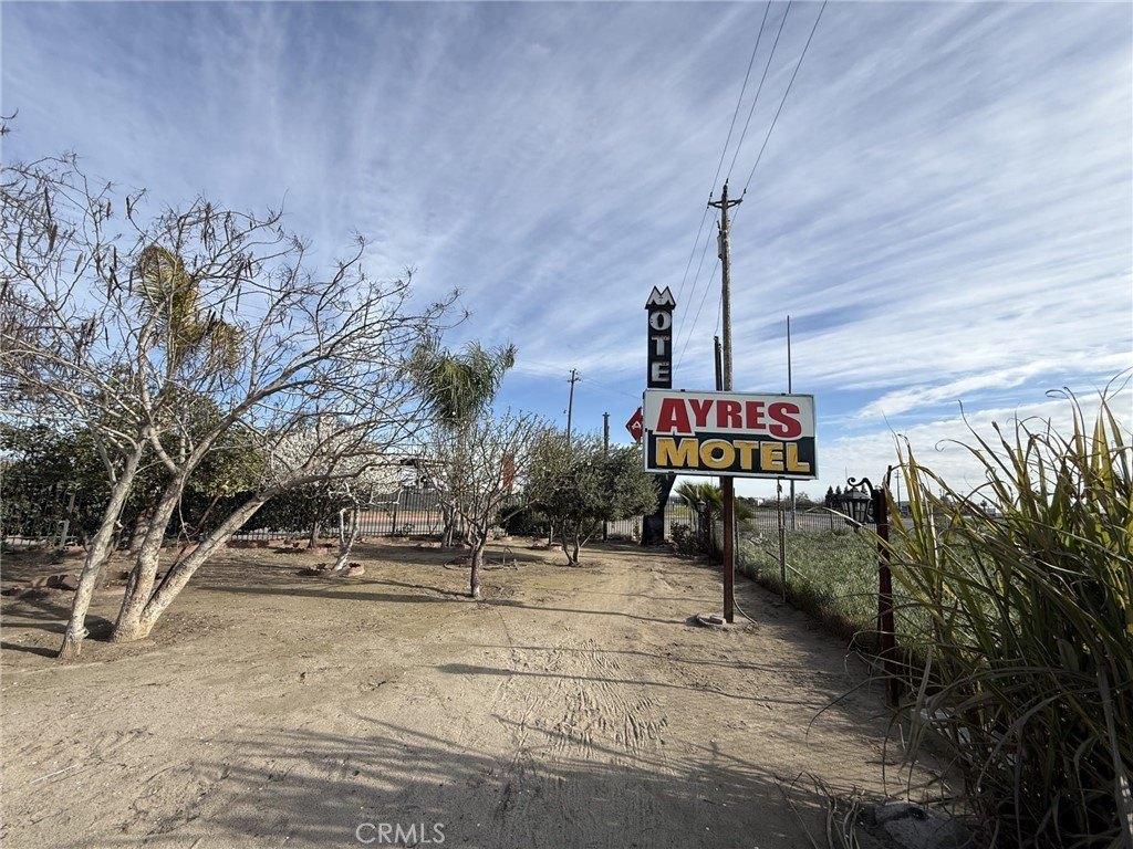 Property Image for 2710 S Orange