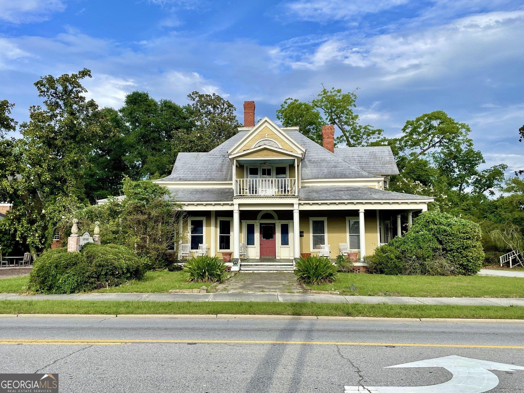 Property Image for 106 S Main Street