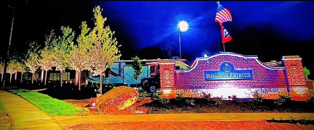 Property Image for 664 Hancock Industrial Way