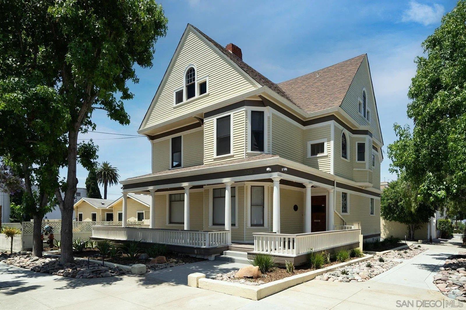 Property Image for 2368 2nd AVE