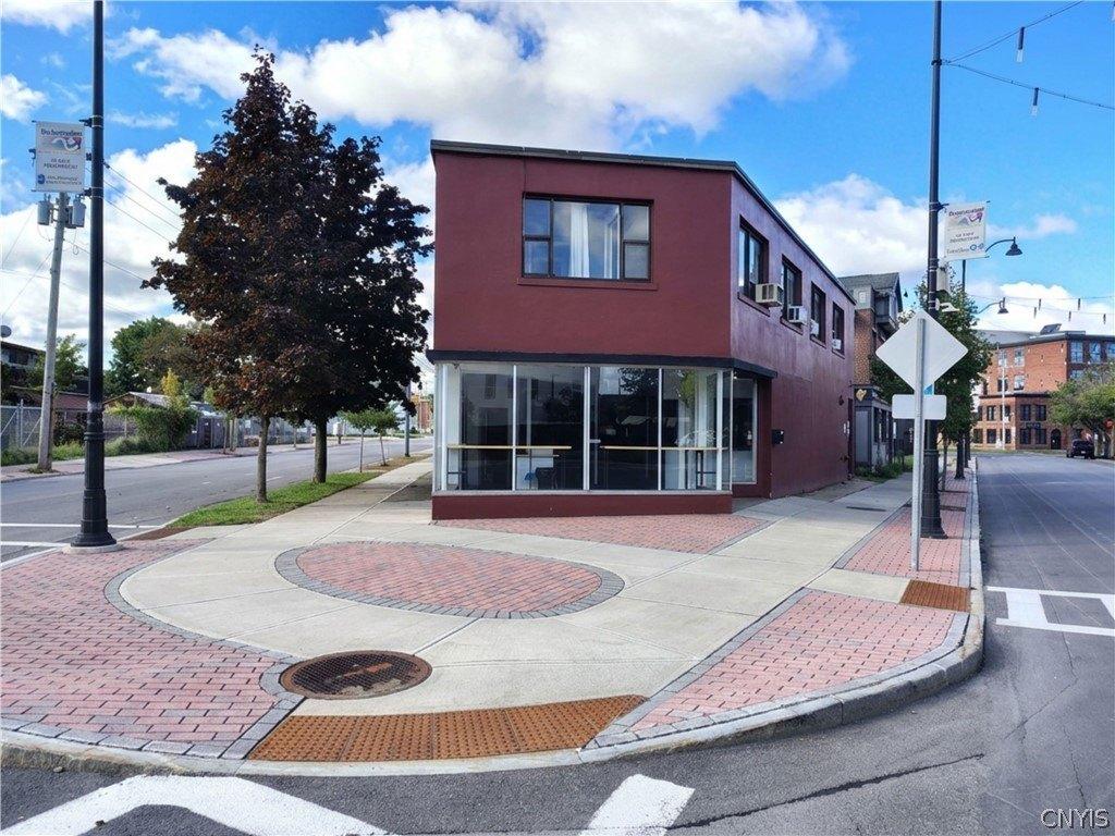 Property Image for 801 Varick Street