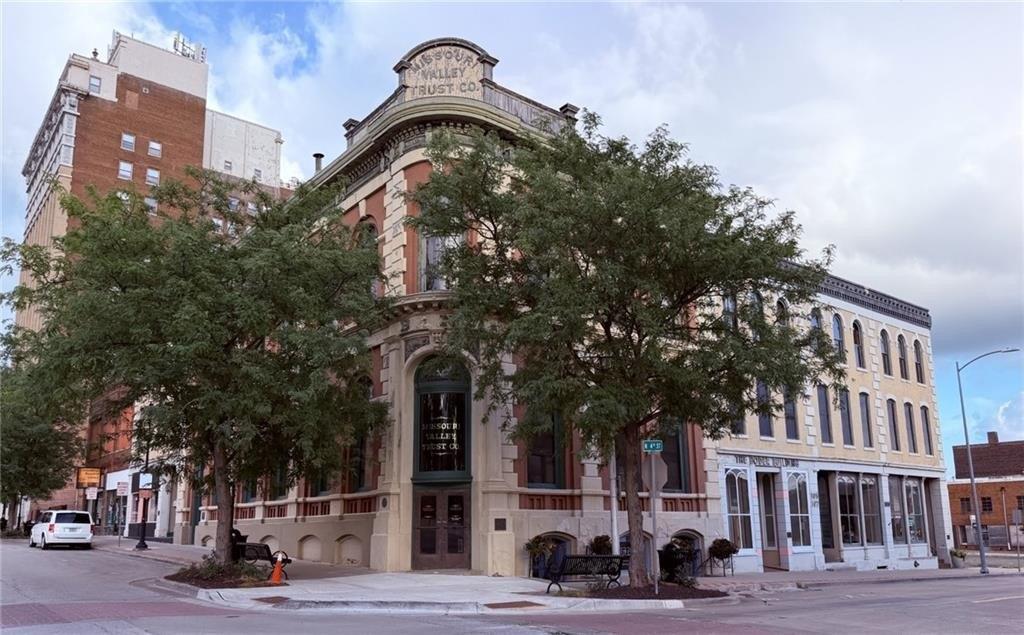Property Image for 402 Felix Street