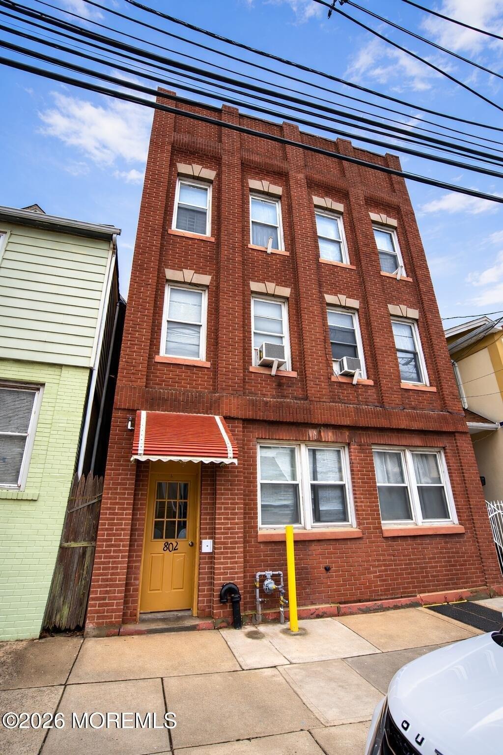 Property Image for 802 3rd Avenue