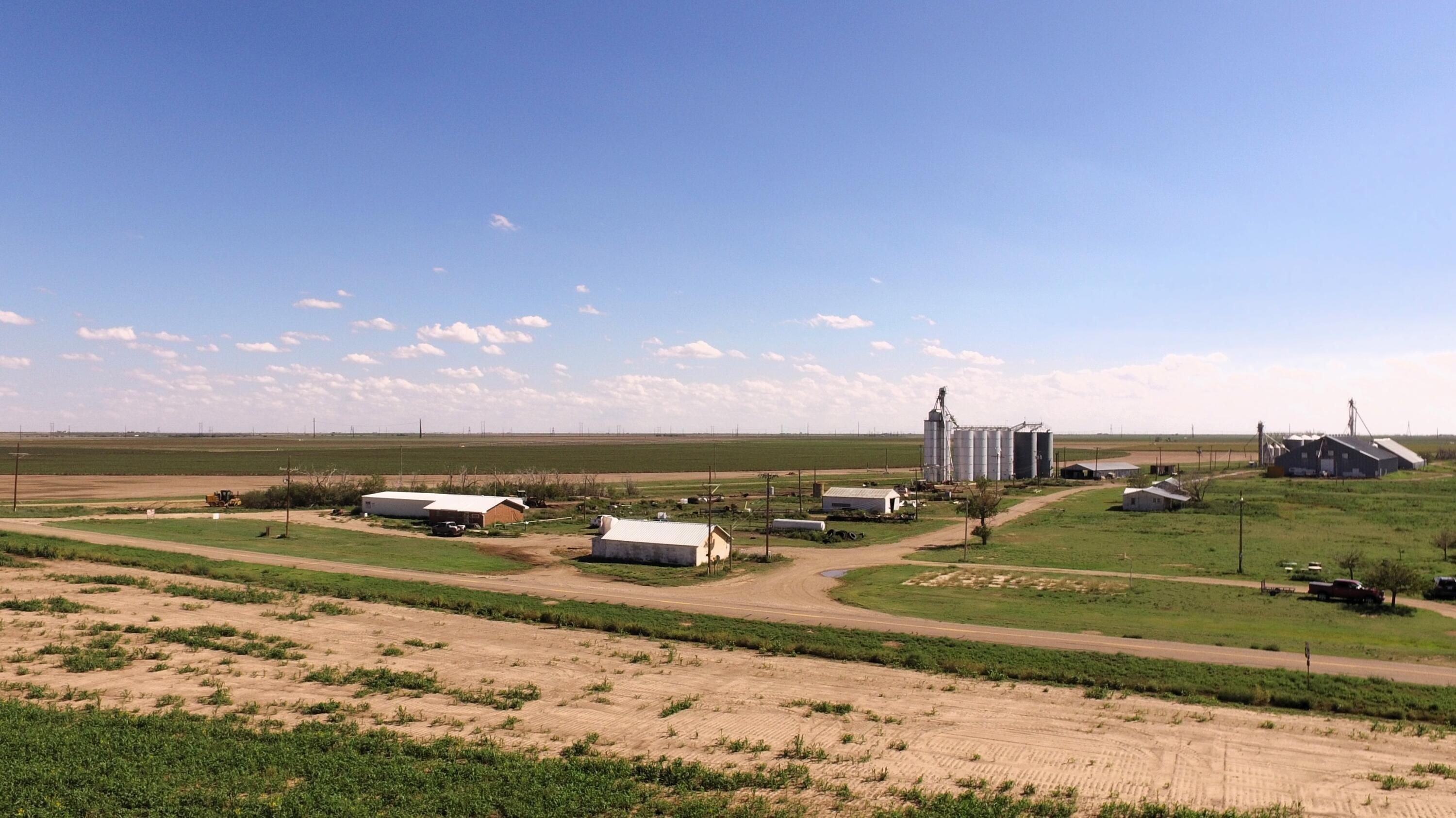 Property Image for 194 Farm To Market Road 784