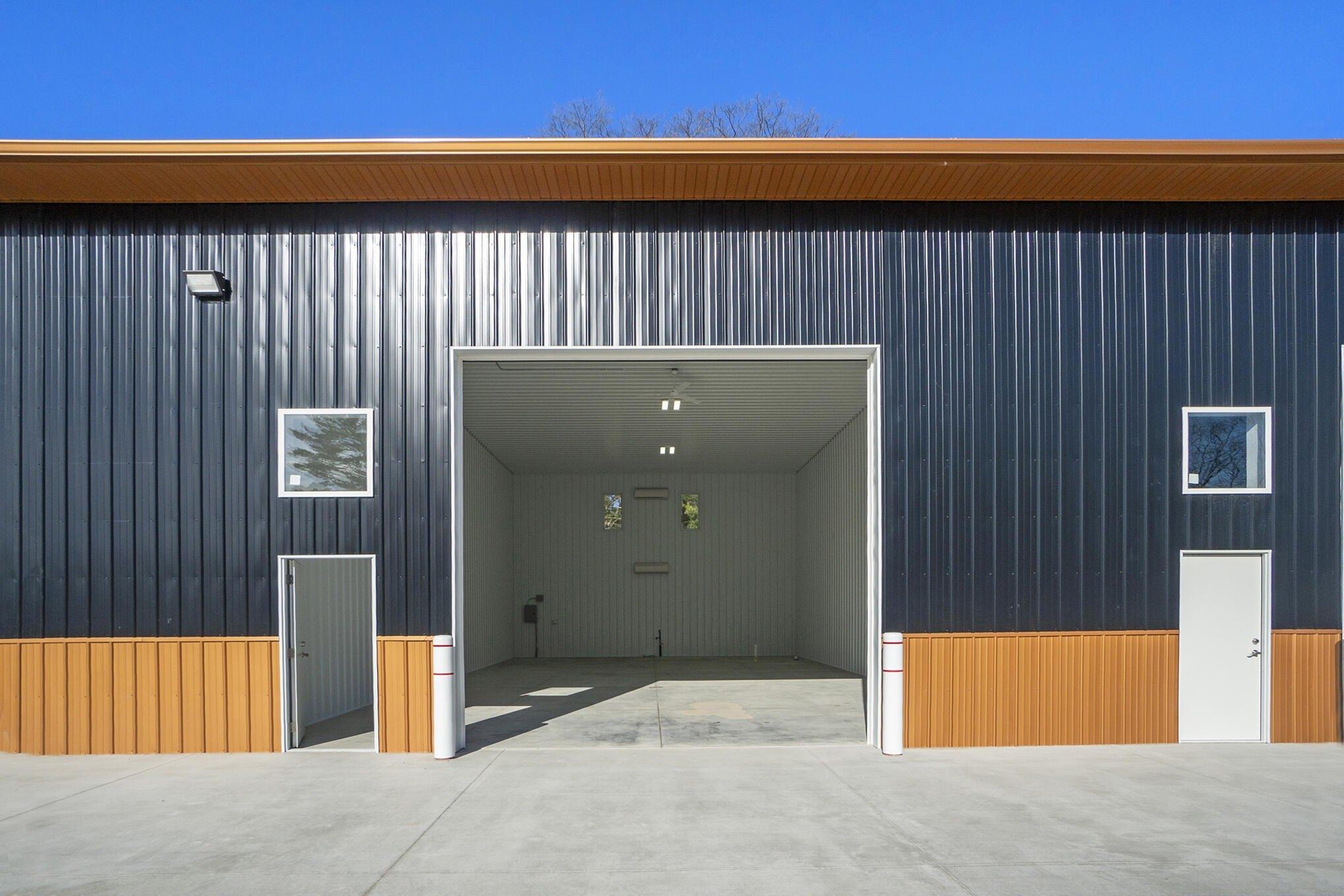Property Image for 5070 INDUSTRIAL PARK Drive 8