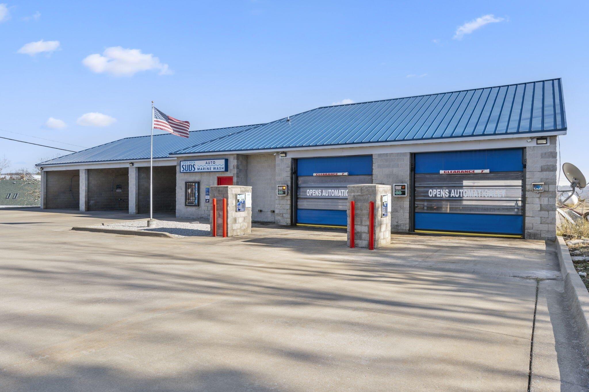 Property Image for 85 Kimberling Boulevard