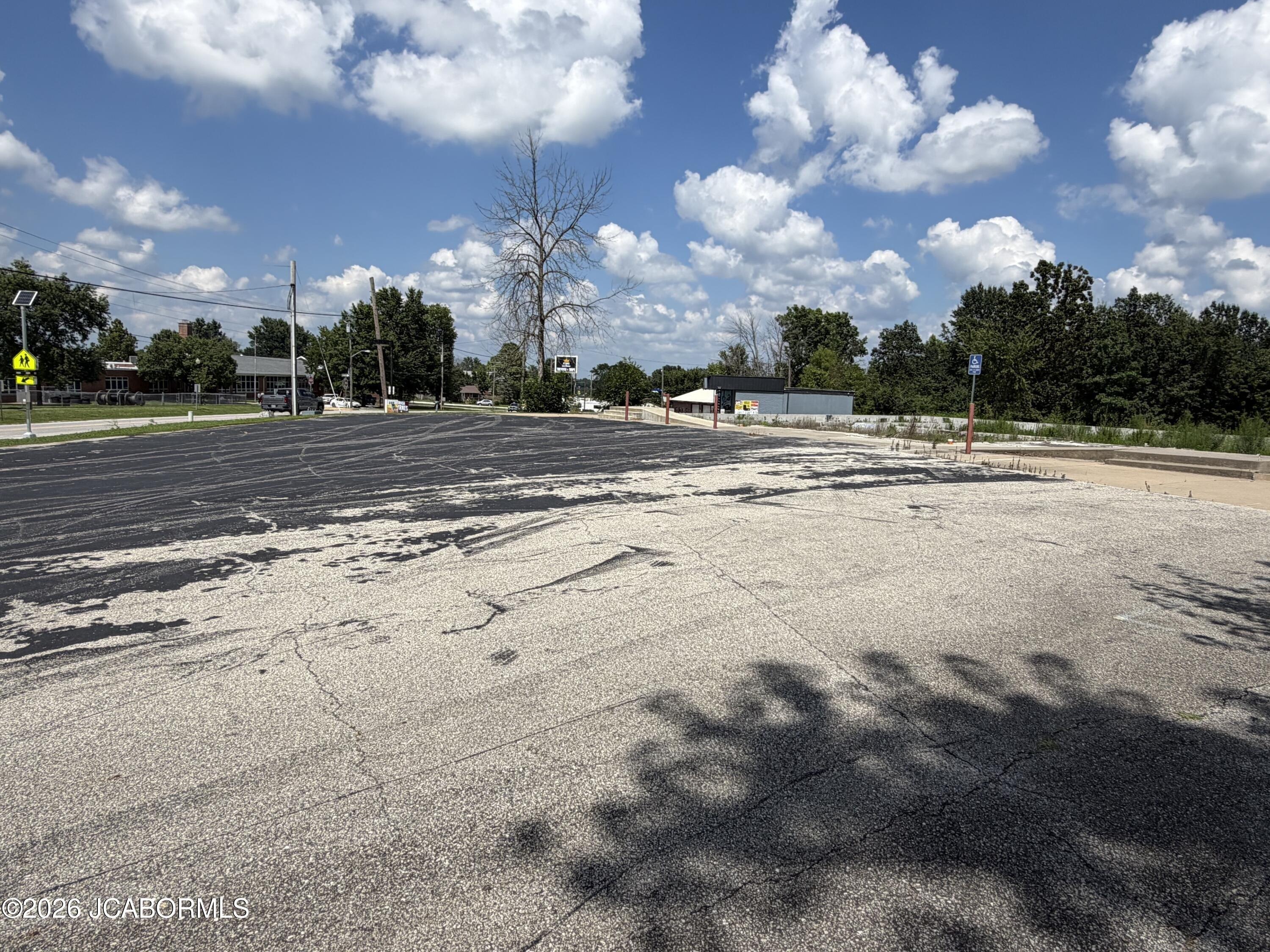Property Image for 710 S Business 54