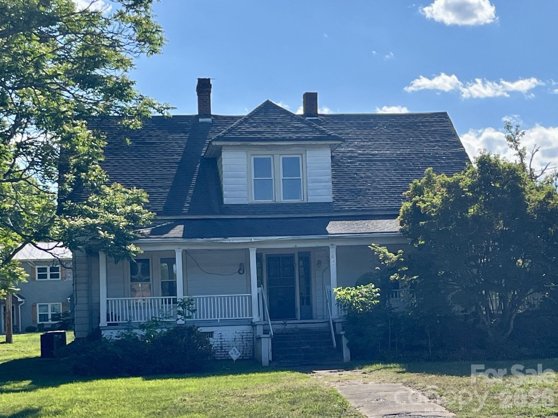 Property Image for 600 Burkemont Avenue