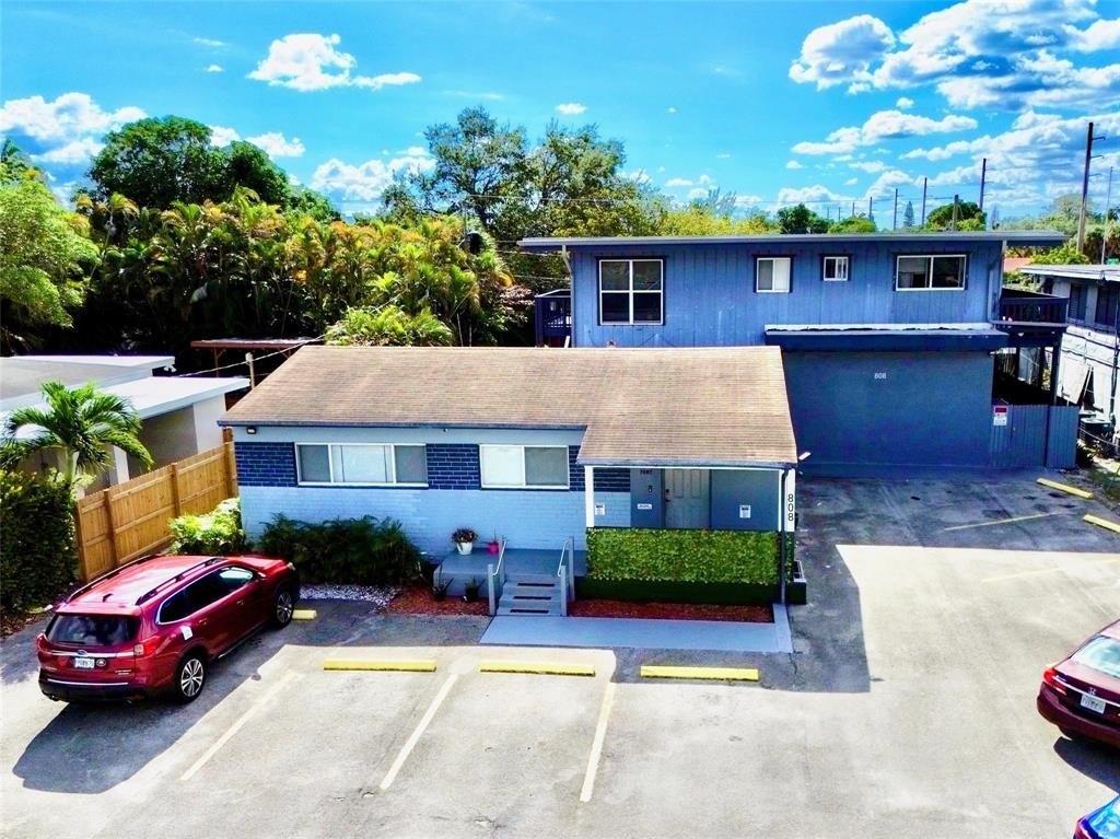 Property Image for 808 NW 19 St