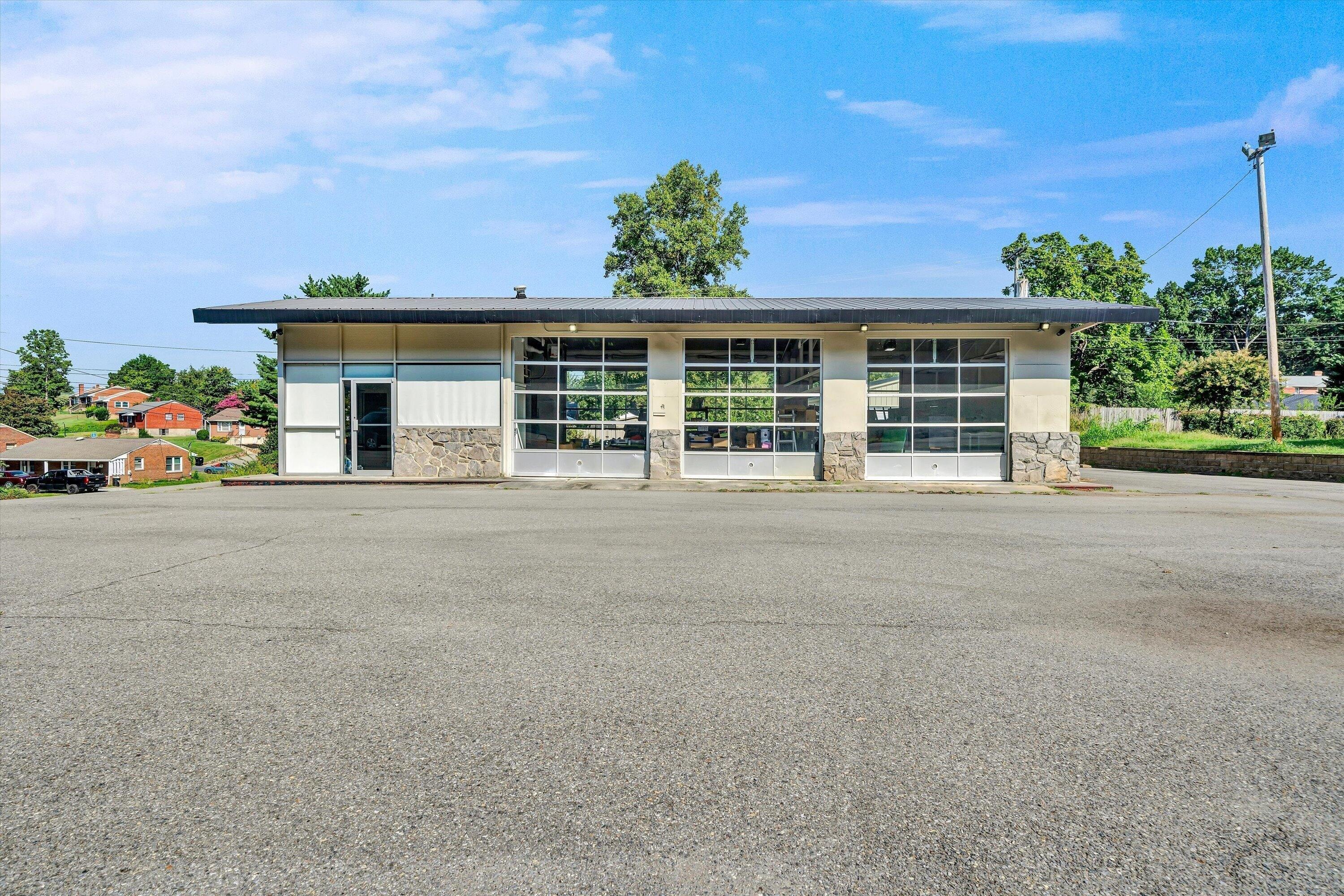 Property Image for 3137 Brambleton Ave SW
