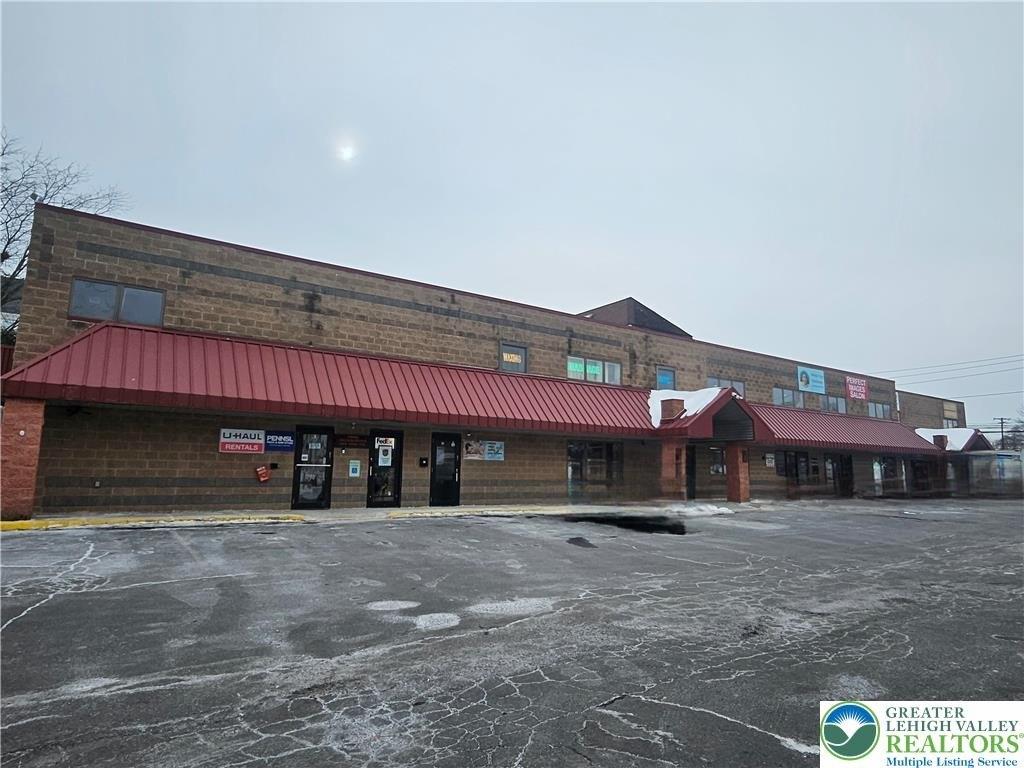 Property Image for 2980 Linden Street unit: E2