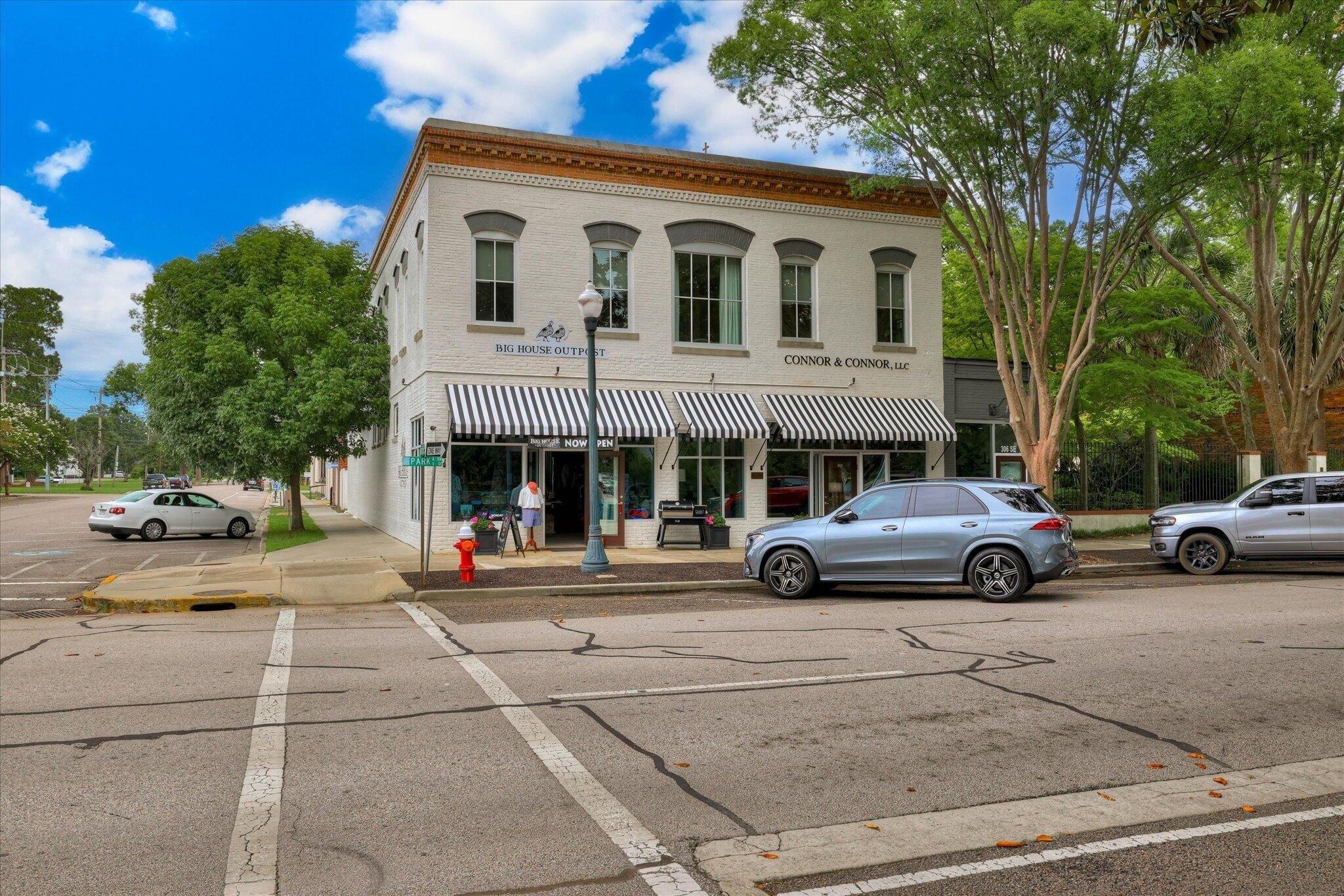 Property Image for 302 Park Avenue SE