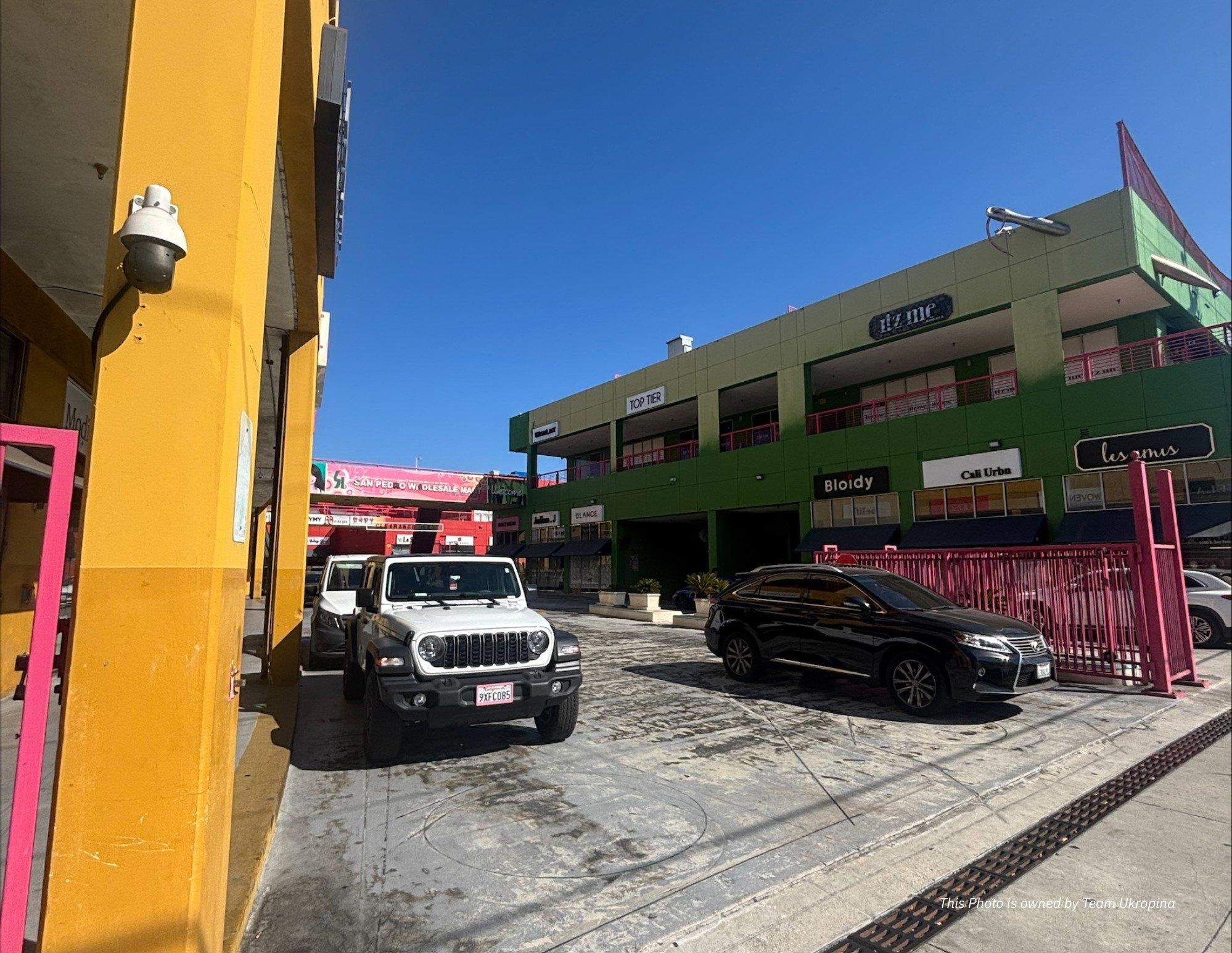 Property Image for 1100 S San Pedro St, Downtown Los Angeles, CA 90015