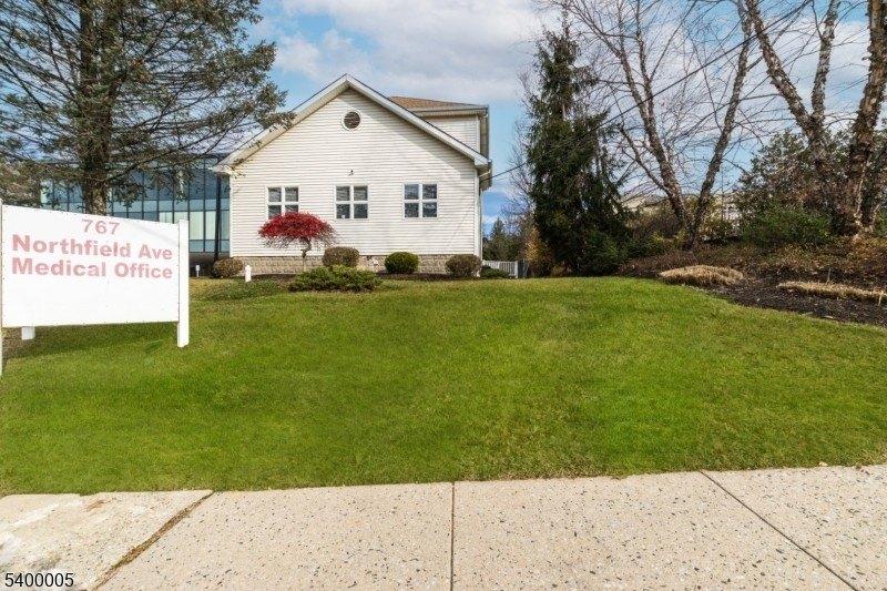Property Image for 767 Northfield Ave