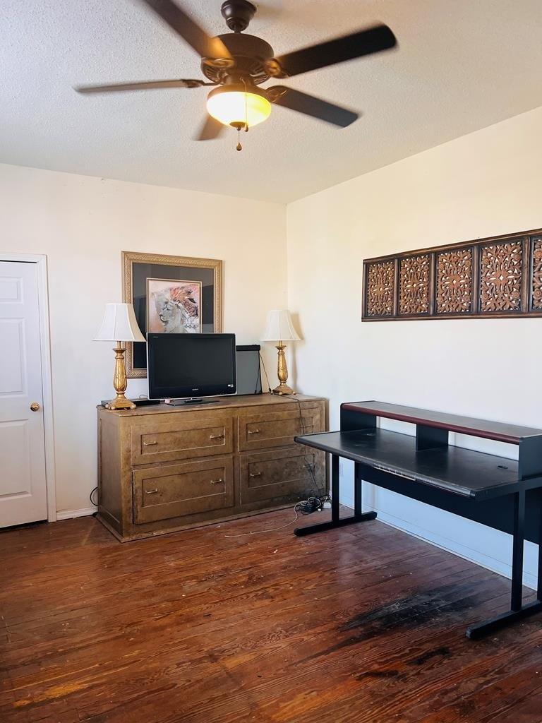 Property Image for 103 W Gordon Street